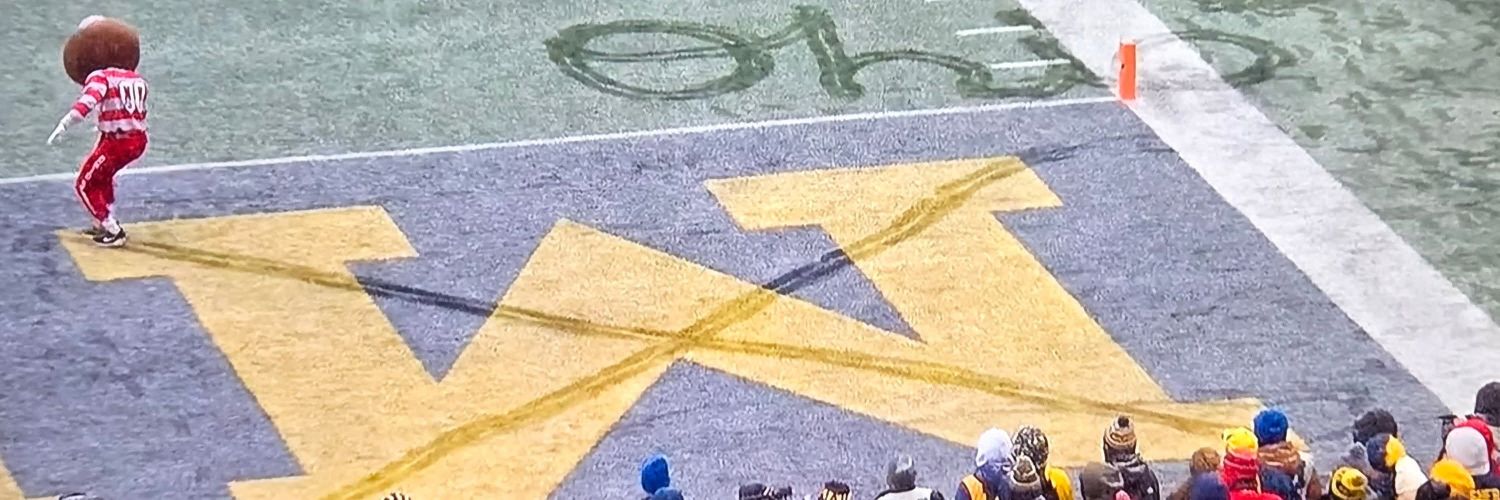 Dmoamis52's profile banner image