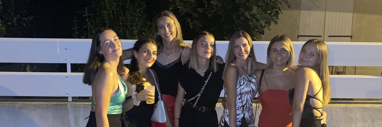 elisav24's profile banner image
