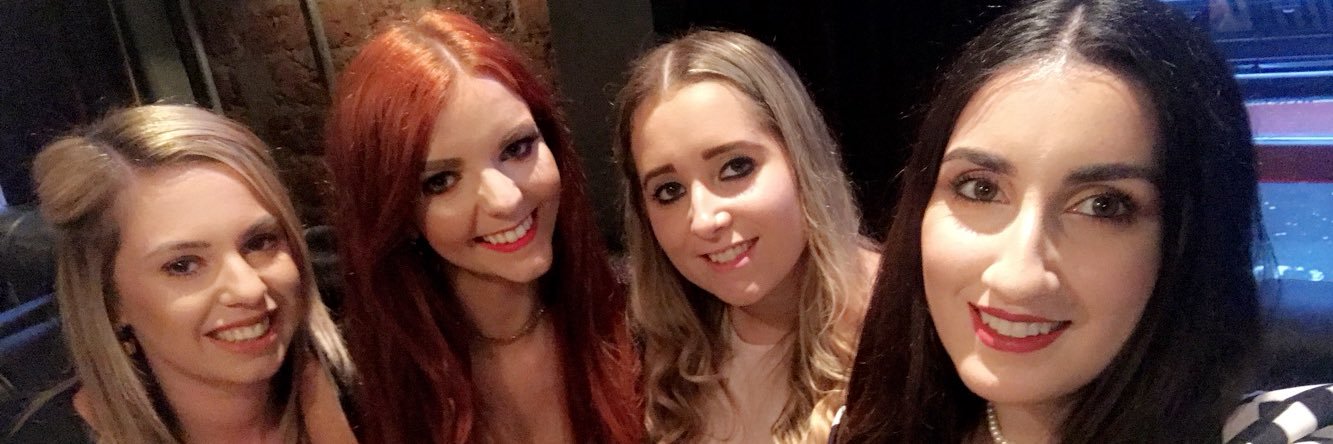 Victoriaa_JW's profile banner image