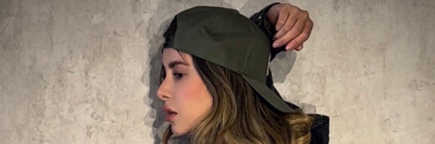 moni_molano's profile banner image