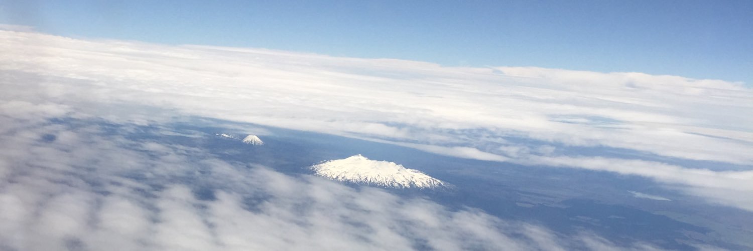 EvaOmaghomi's profile banner image