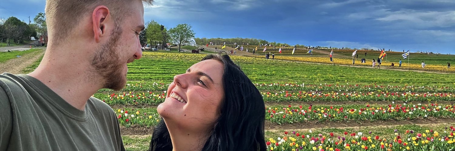 HaileySebastia2's profile banner image