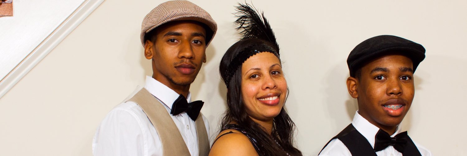 __ronnieron's profile banner image