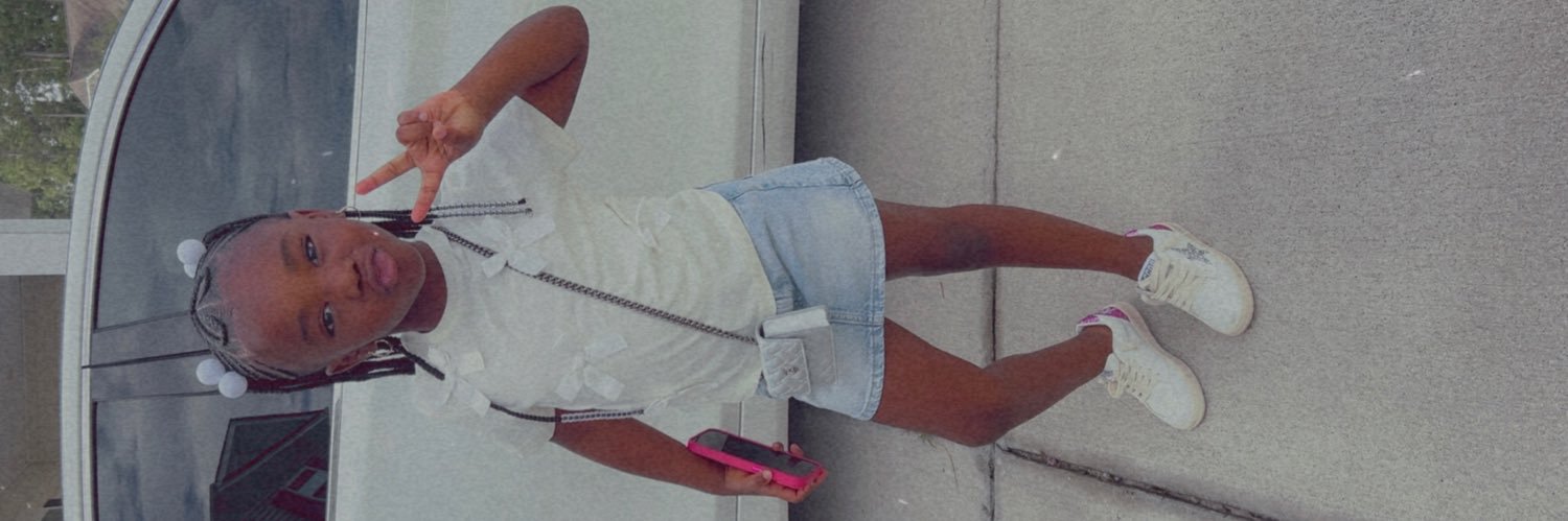 destinee 👑 banner