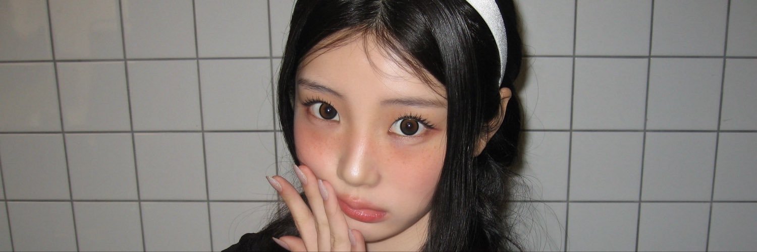 shvrabhi's profile banner image