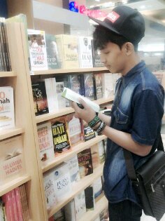 rika dwi kurniawati banner