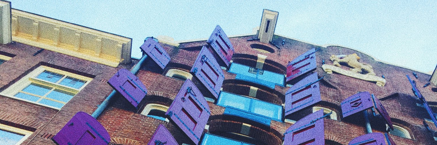 Byron Bourbon 💐 banner