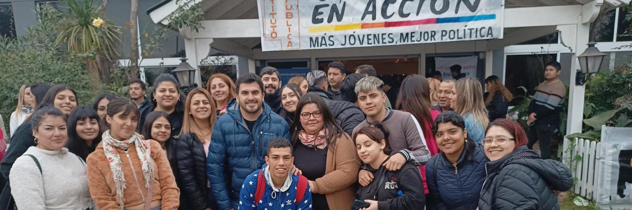 educaceres4's profile banner image