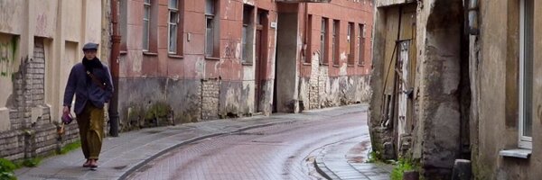 debra_caplan Profile Banner