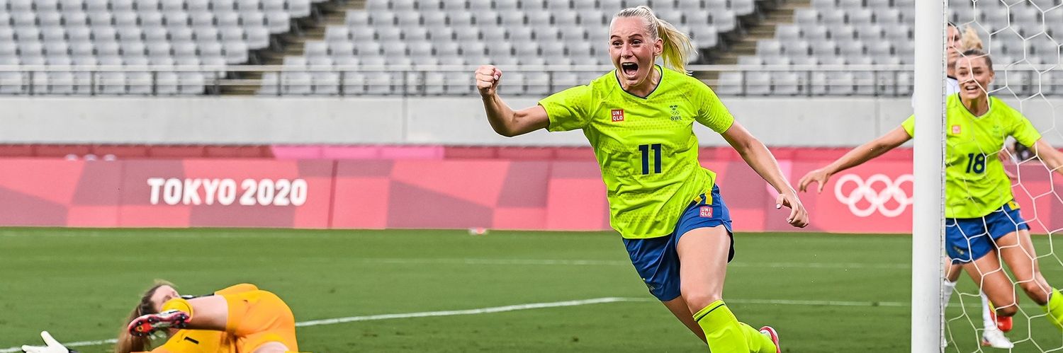 karinlilbridge's profile banner image