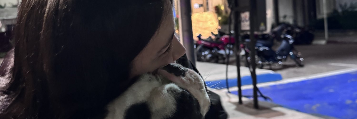 rosihenderson's profile banner image