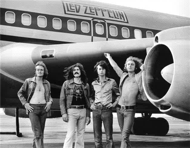 TZreloaded's profile banner image