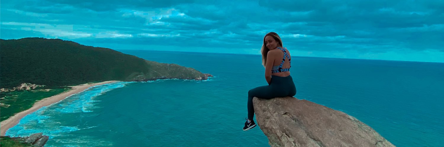 ErikaAgui's profile banner image