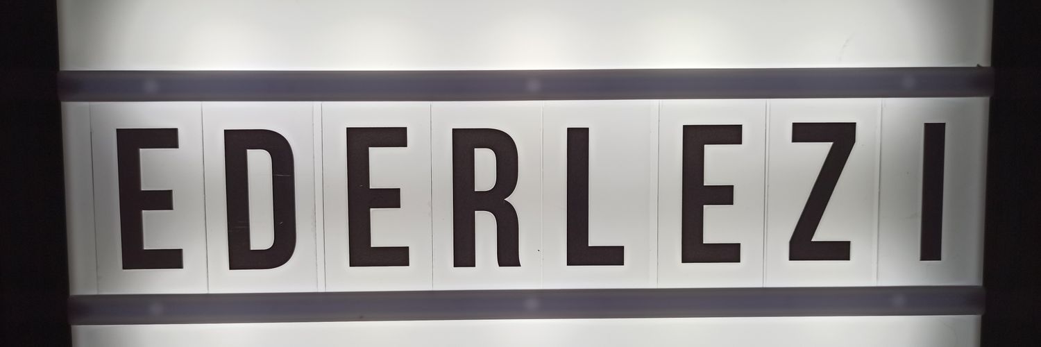 άπλυτο φως's banner