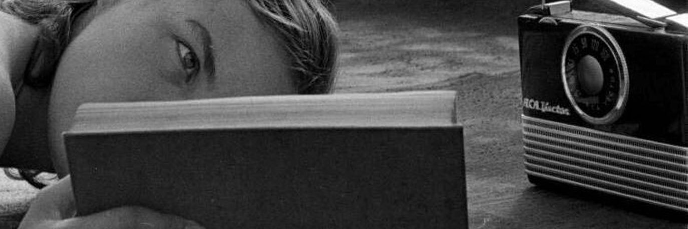 byseenaa's profile banner image