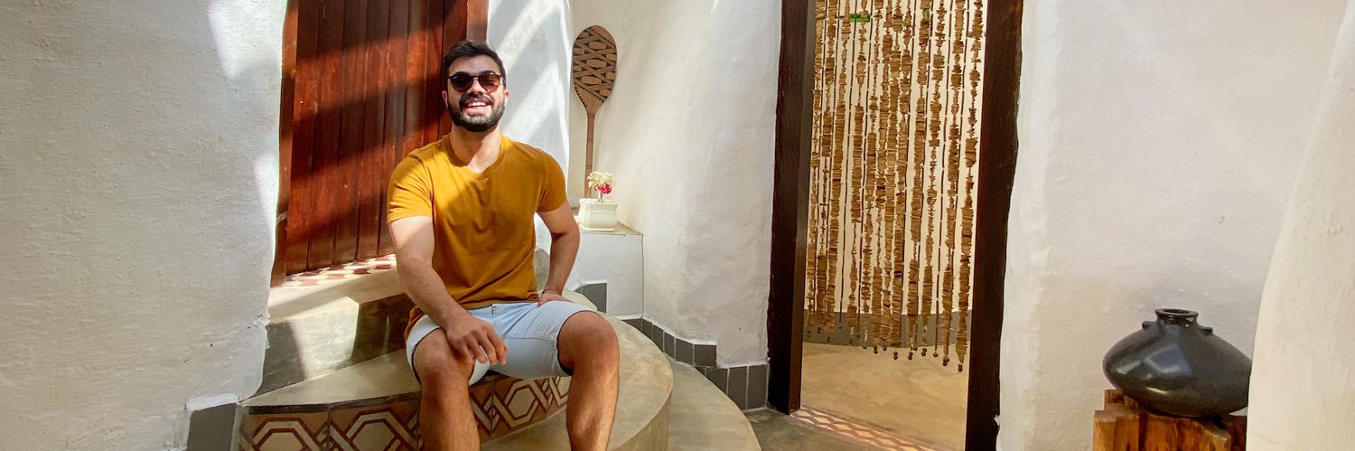 leozilio's profile banner image