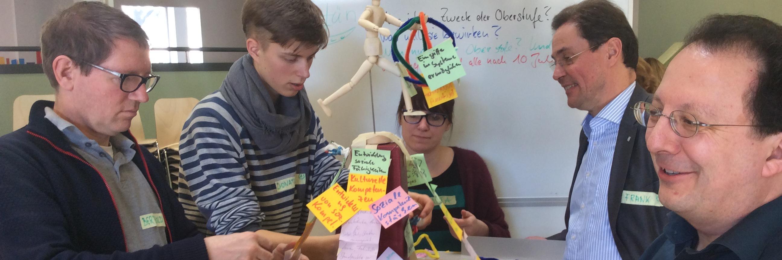 NeueOberstufe's profile banner image