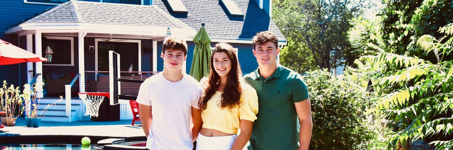 LisaMMarciano's profile banner image