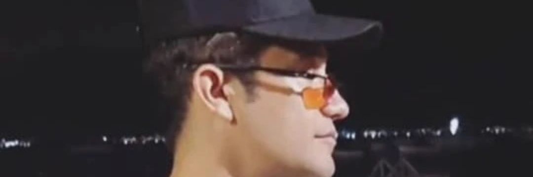 Derick_2019's profile banner image