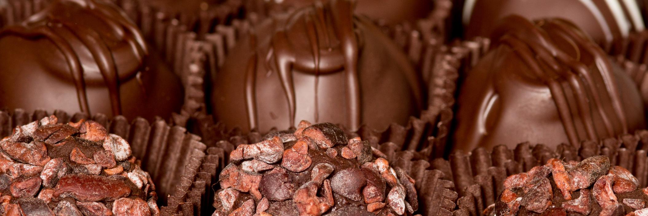 cheschocolate's profile banner image