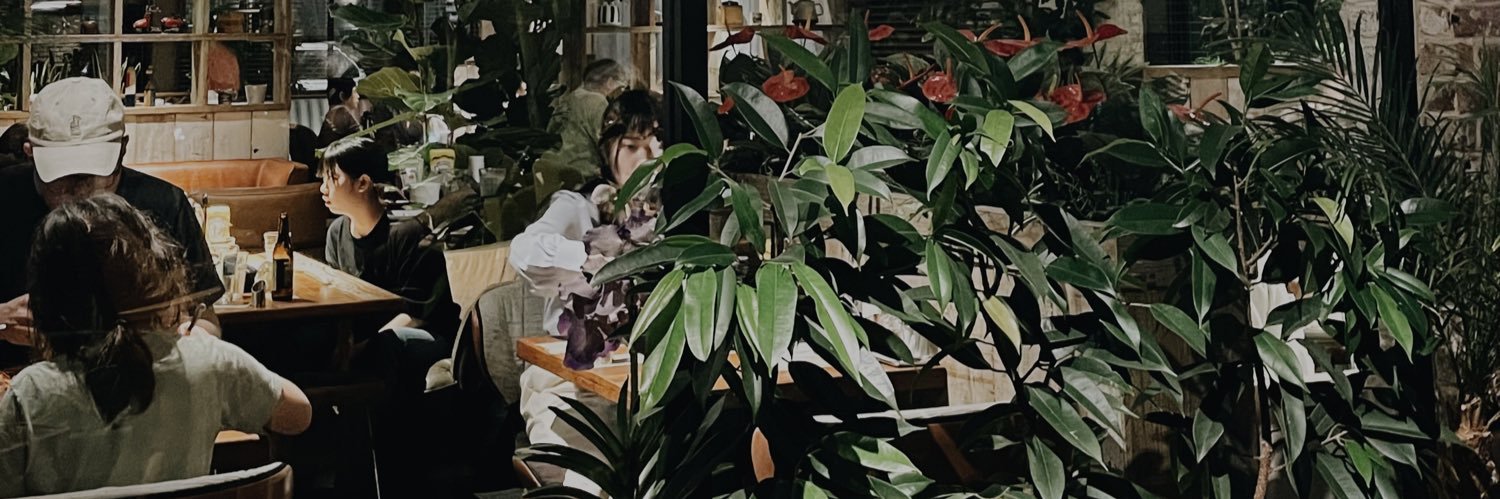 Mayleneeee's profile banner image