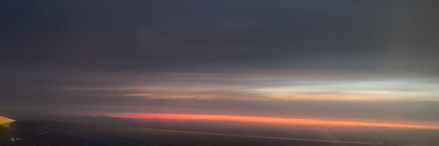 _ev_ev_'s profile banner image