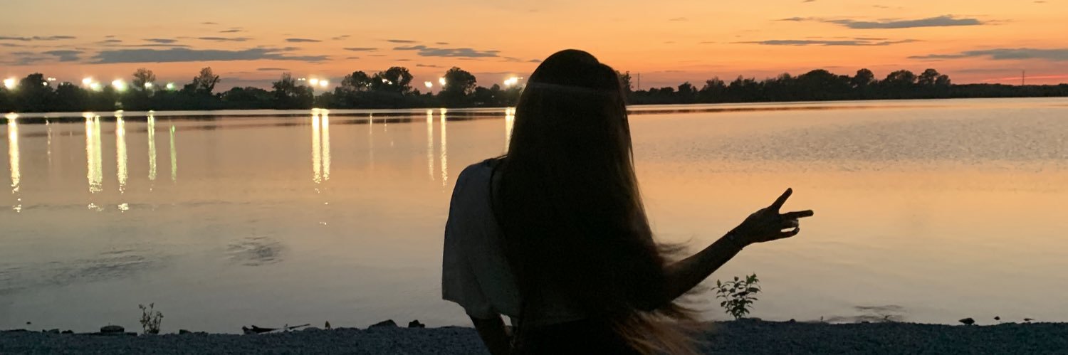 naefoess's profile banner image