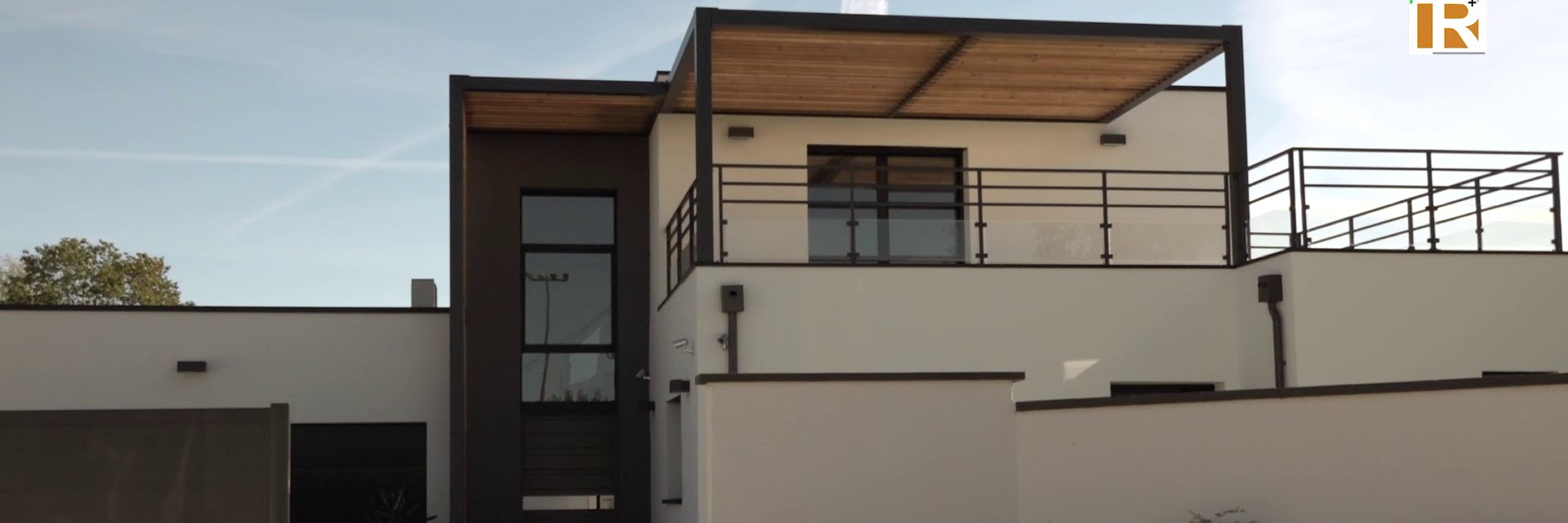 b2rplus's profile banner image