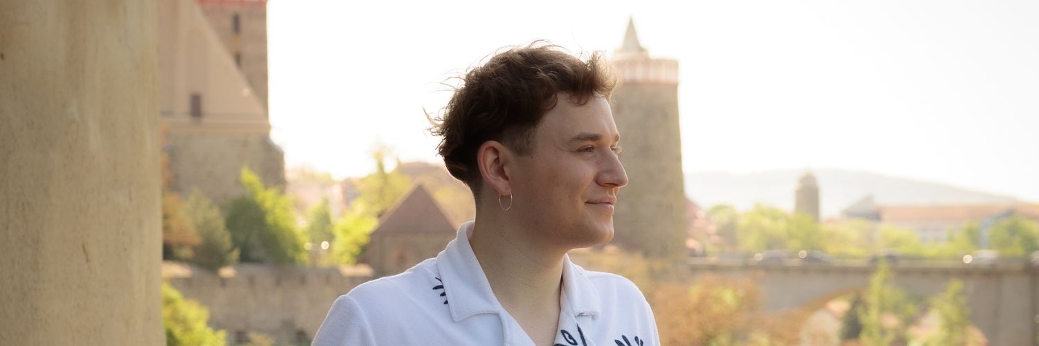 JLoeschau's profile banner image
