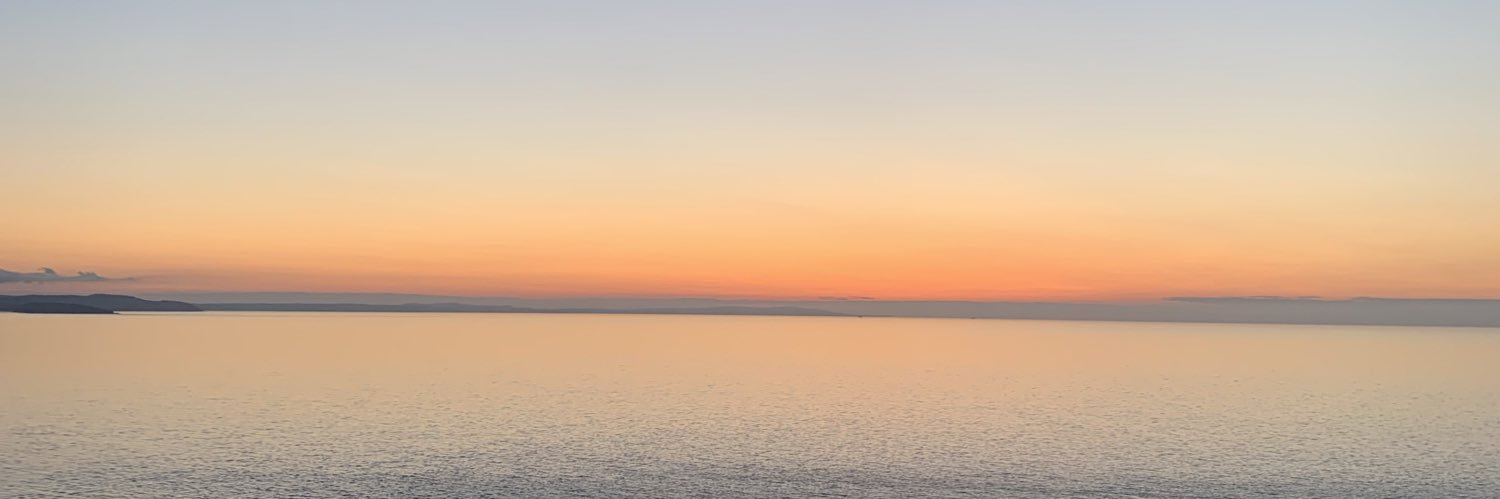 lucygriff14's profile banner image
