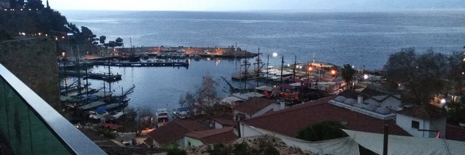 omerryyanik's profile banner image
