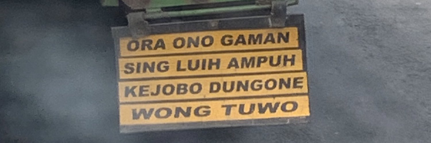 risa banner