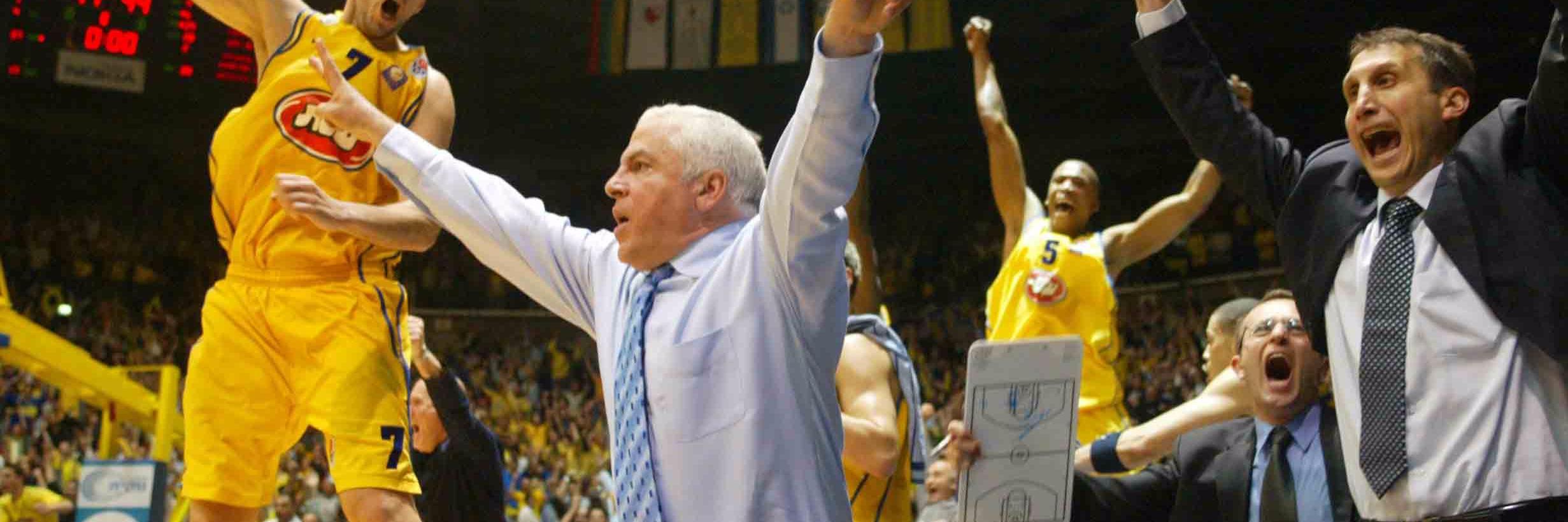 קואצ' פיני גרשון banner