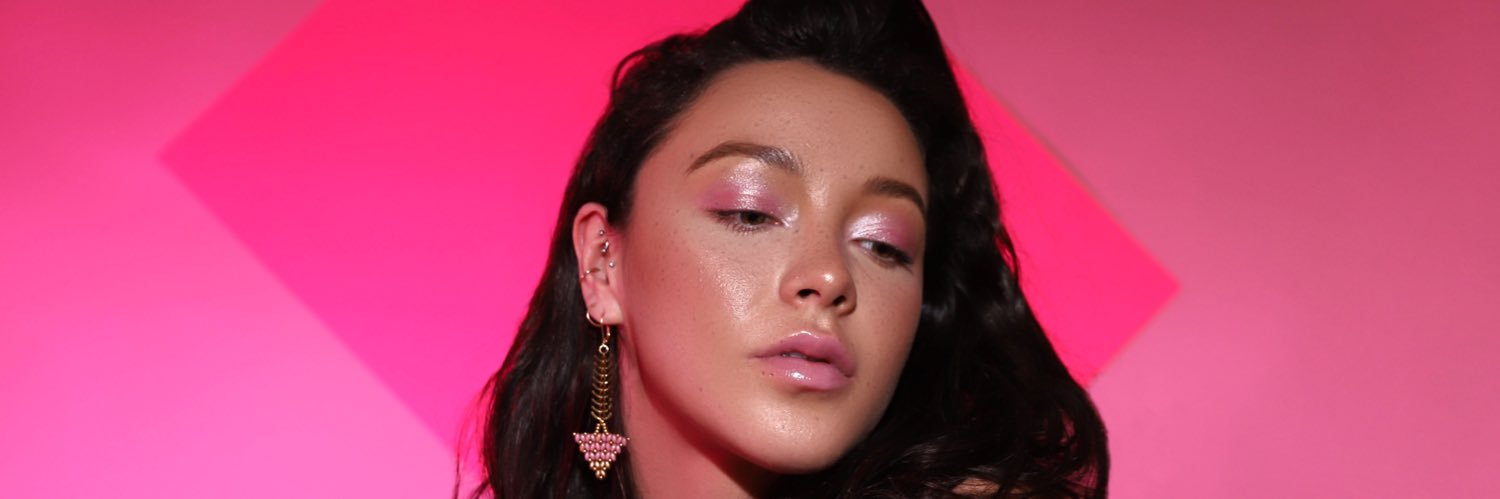 YasminMakeUp's profile banner image