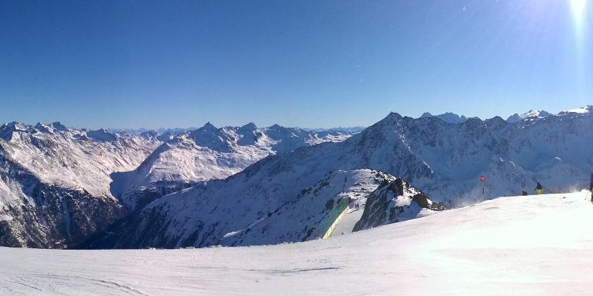 Karlijn Oosterbaan banner