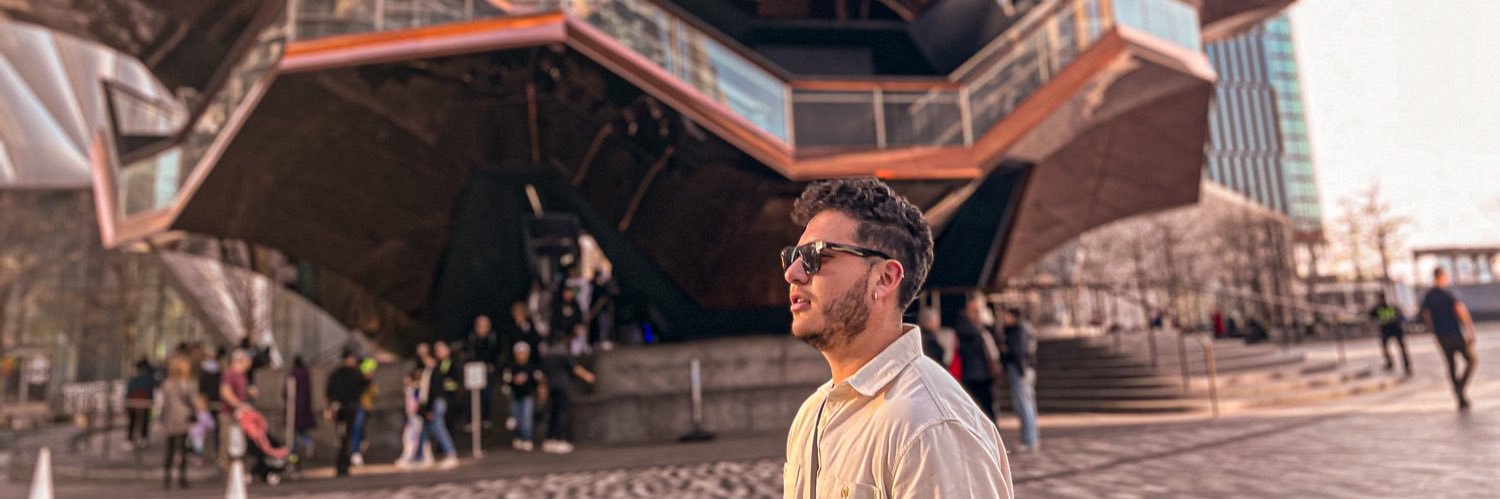 AleMarquezAM's profile banner image