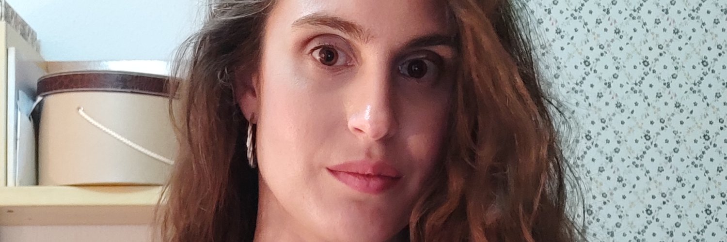 sarasabateract's profile banner image