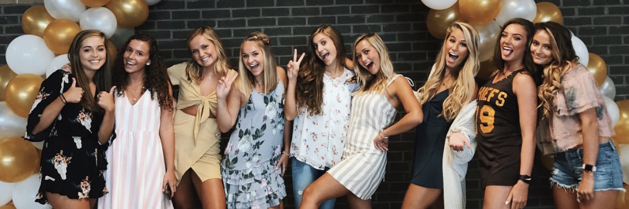CarolineUlmer's profile banner image