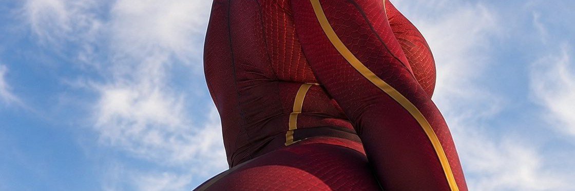 heidilivechat's profile banner image