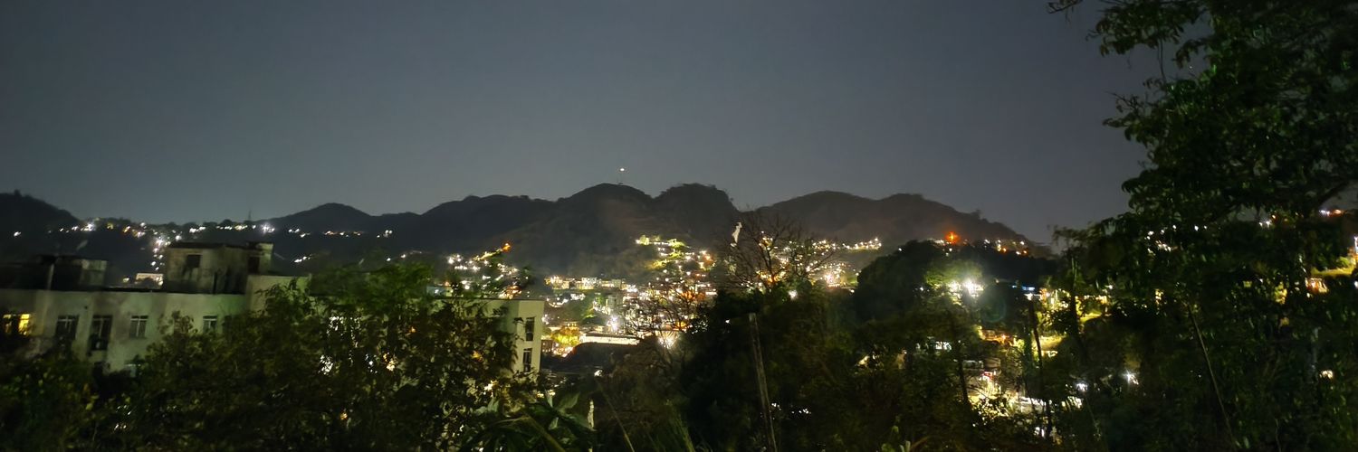 021tavarees's profile banner image