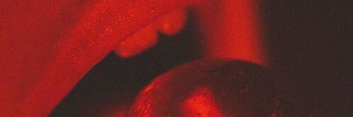 allyzinh's profile banner image