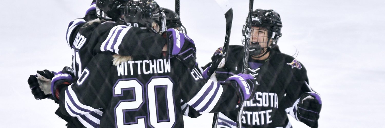 EmWitt20's profile banner image