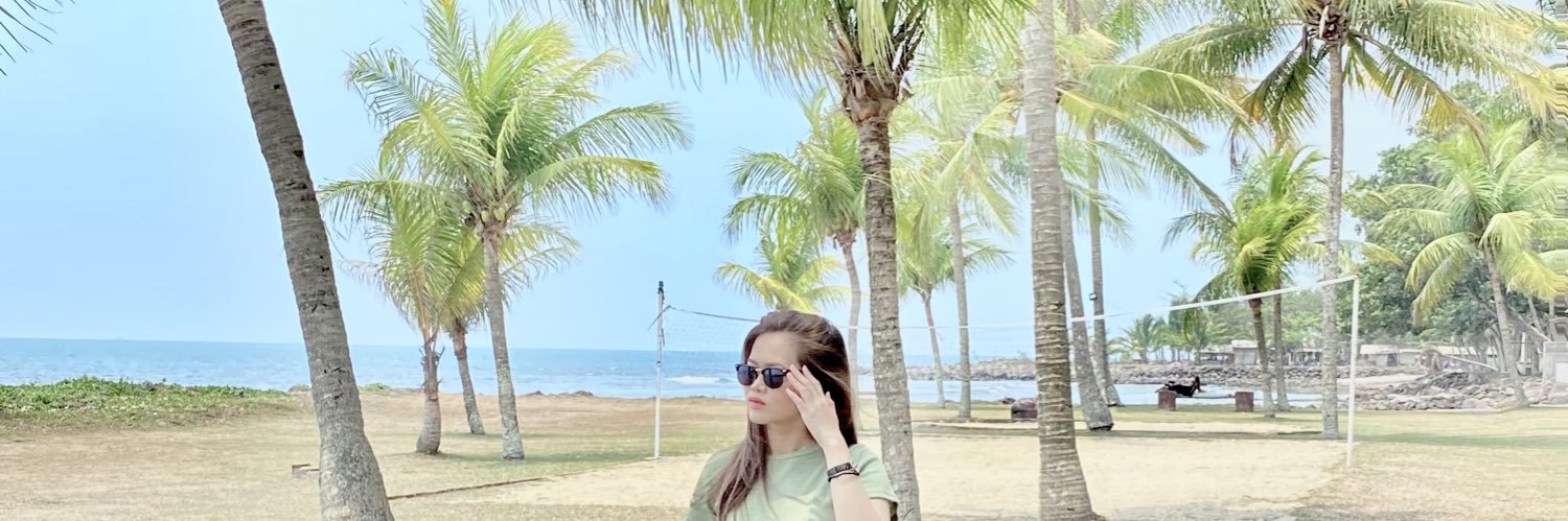 dheasyaftr's profile banner image