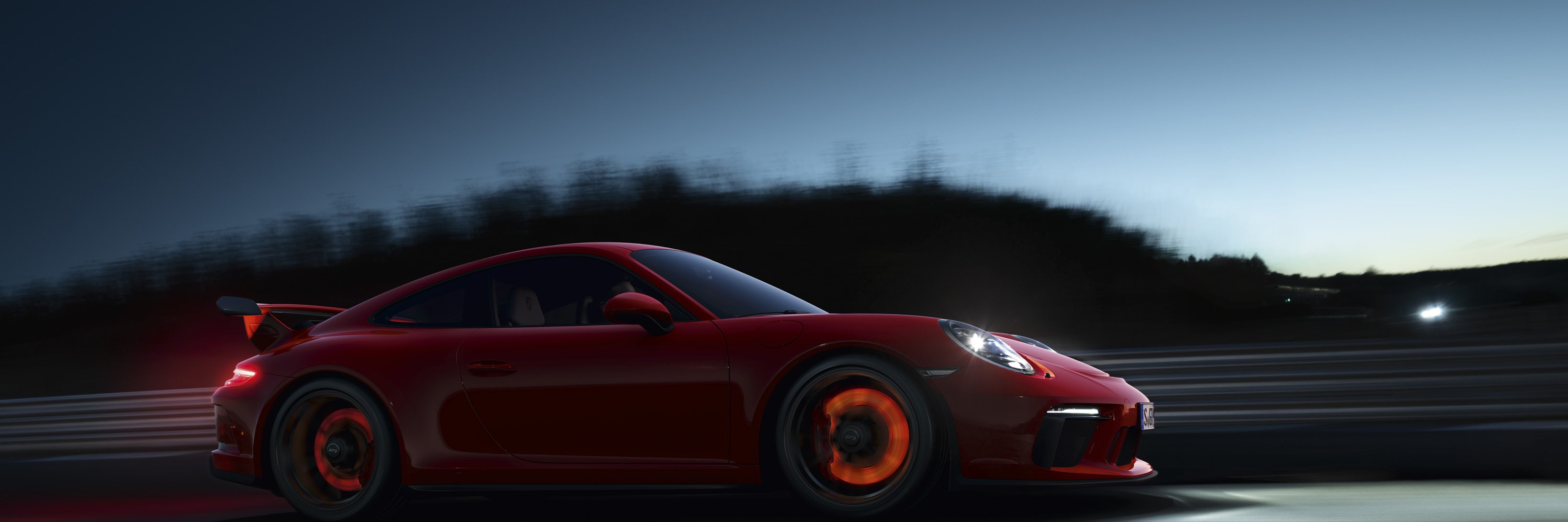 lr150601's profile banner image