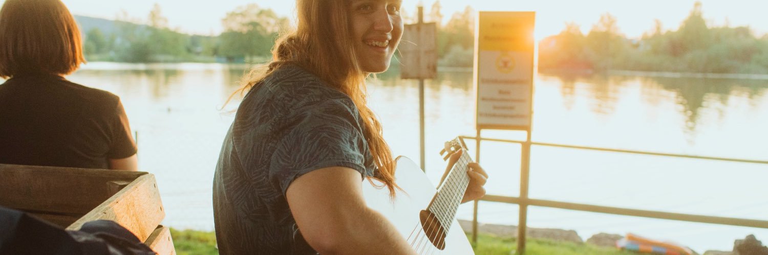 schlukes's profile banner image