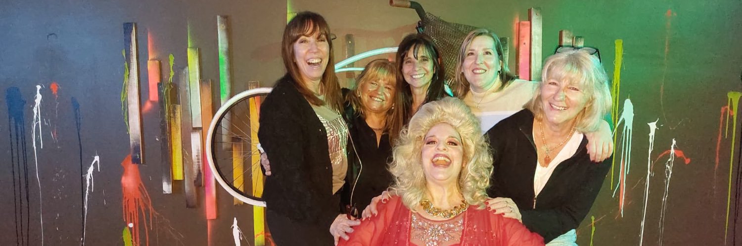 𝐂𝐞𝐥𝐞𝐬𝐭𝐞 𝐂𝐚𝐦𝐩𝐨𝐬 Actriz banner