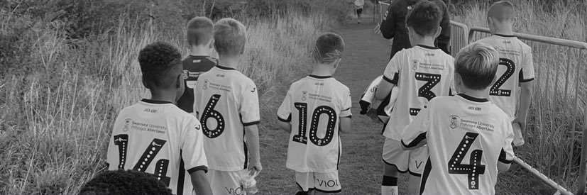 aplincd's profile banner image