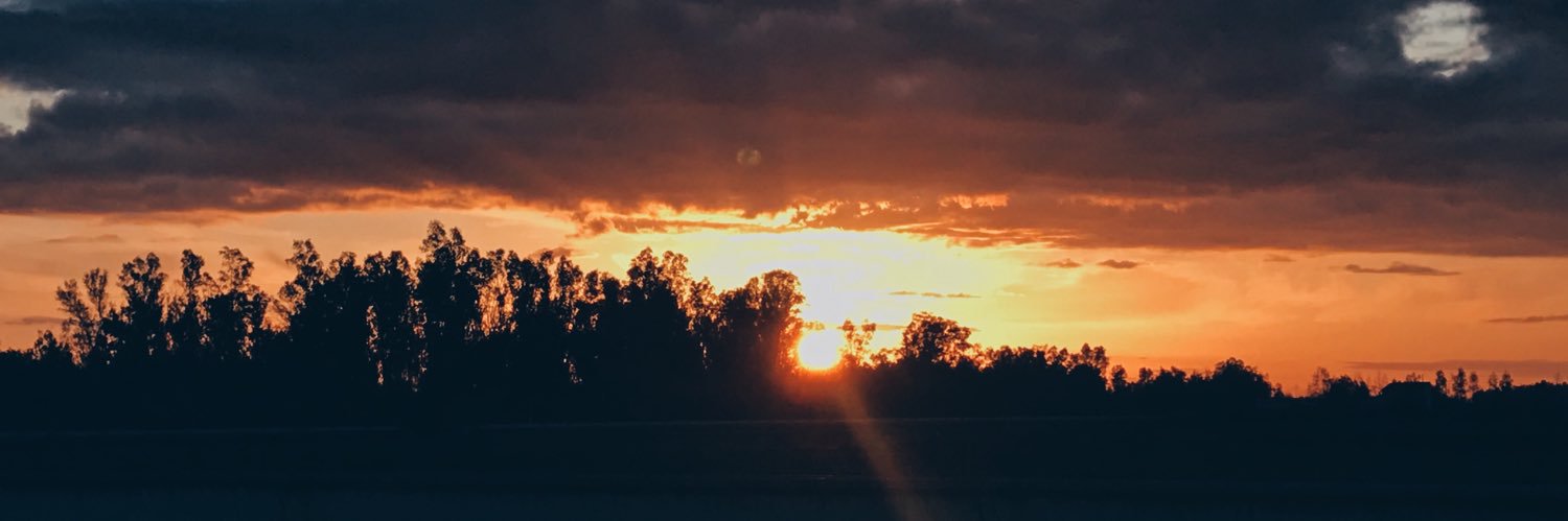 Candeee023's profile banner image