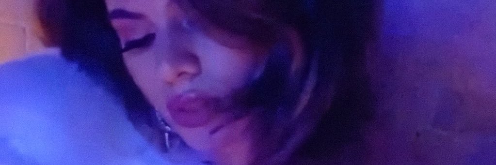 dinahsbubble's profile banner image