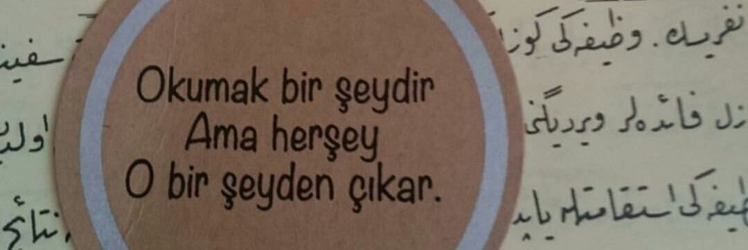zeynepdman's profile banner image